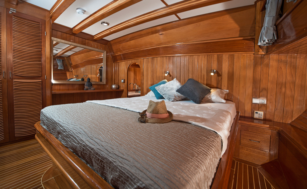 Holidays on luxury yachts for families